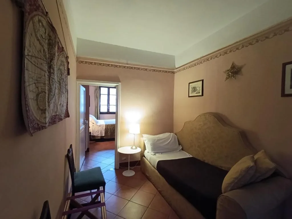 Camera Tripla Standard — B&B A Florence View