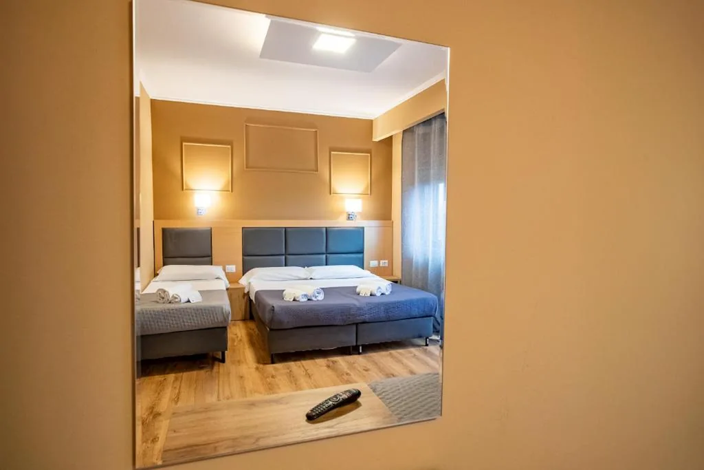 Camera Tripla Standard — EURHOTEL