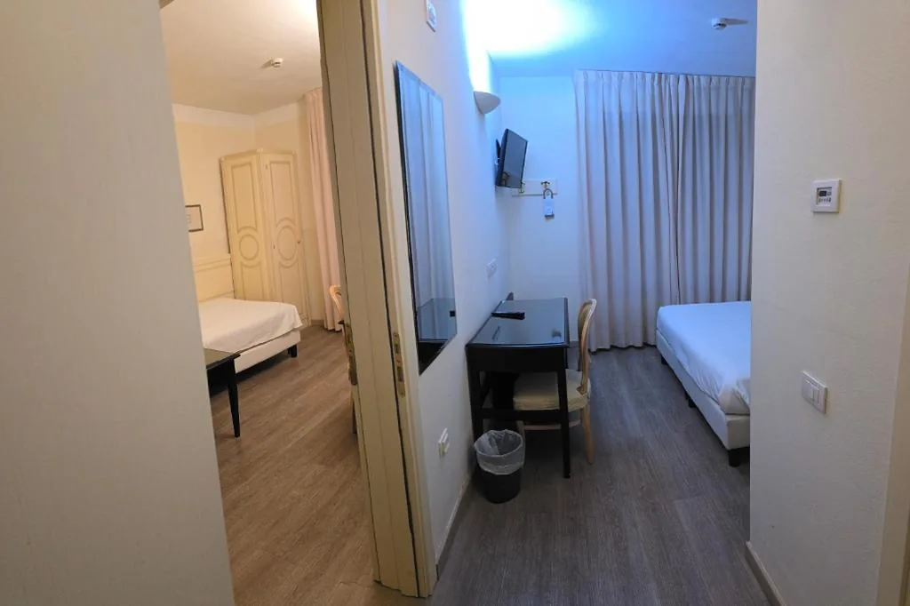 Camera Tripla Standard — Grand Hotel Bonanno