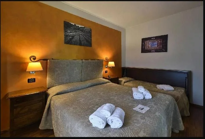Standard Triple Room — Hotel Arcobaleno