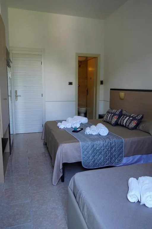 Camera Tripla Standard — Hotel Cilene
