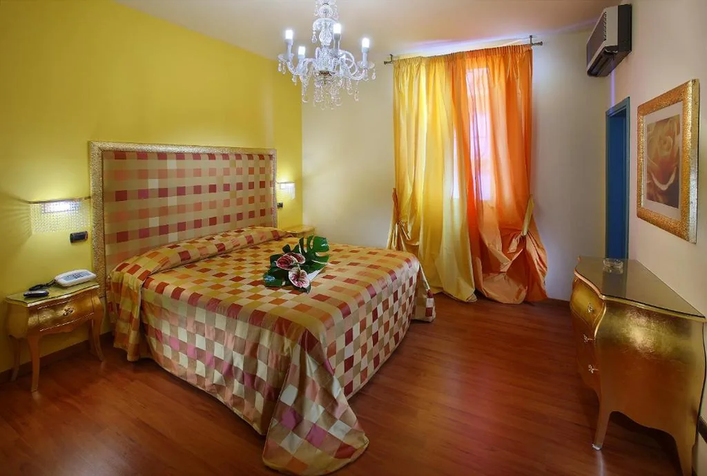 Camera Tripla Standard — Hotel Nuovo Savi