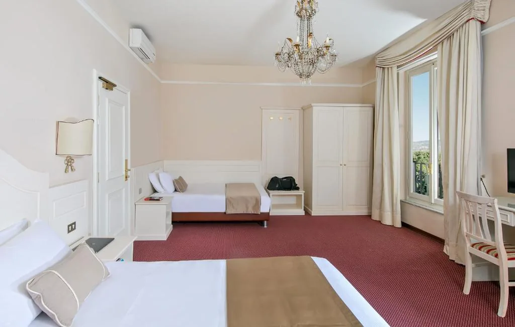 Camera Tripla Superior — Hotel Ercolini & Savi
