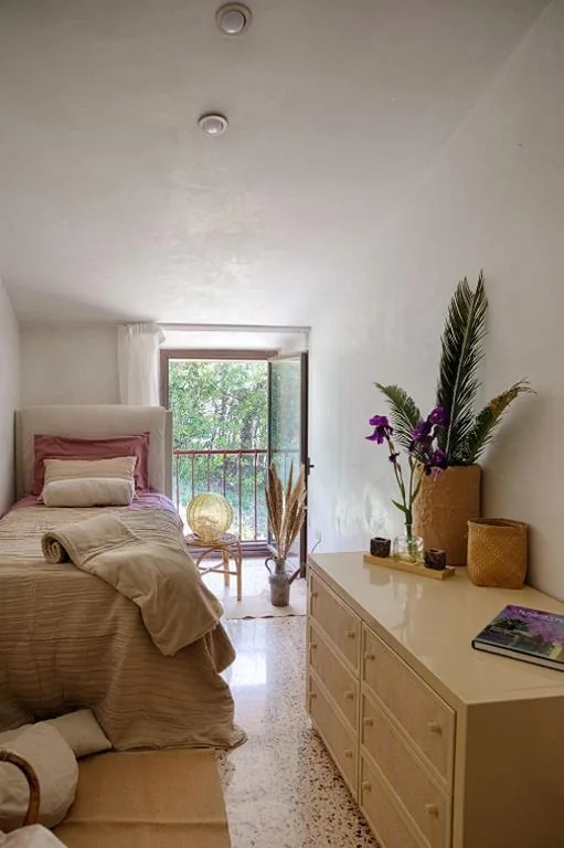 Superior Triple Room — Villa Desiderio TUSCANY