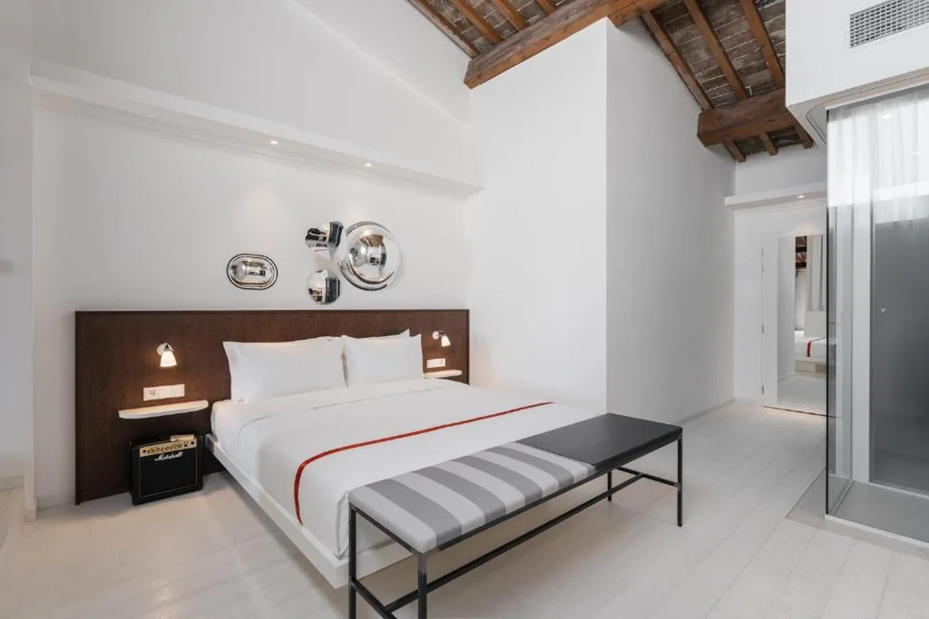 Wow Room — Ruby Bea Hotel Florence