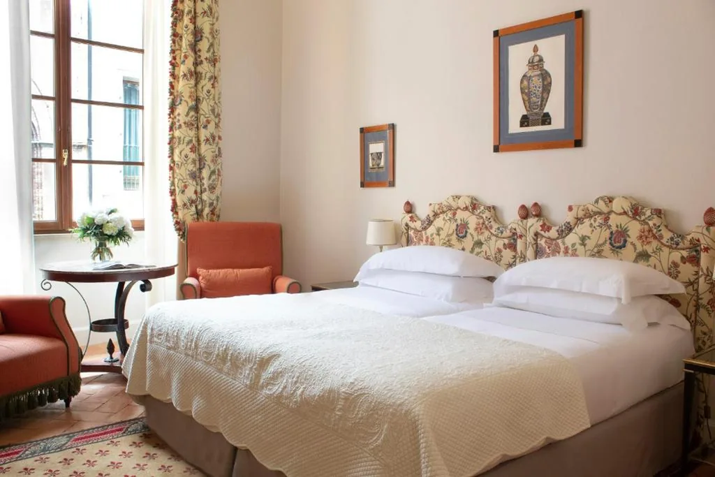 Connecting Rooms — Grand Hotel Continental Siena – Starhotels Collezione