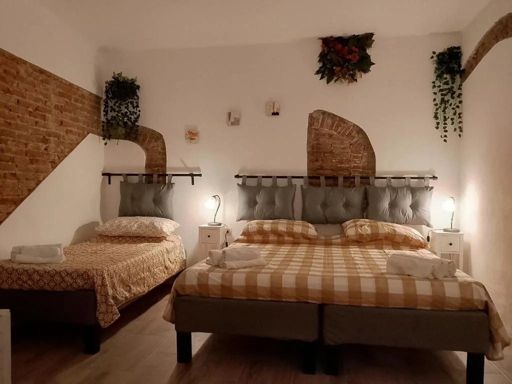 One-Bedroom House — Guest House Vecchia Tranvia