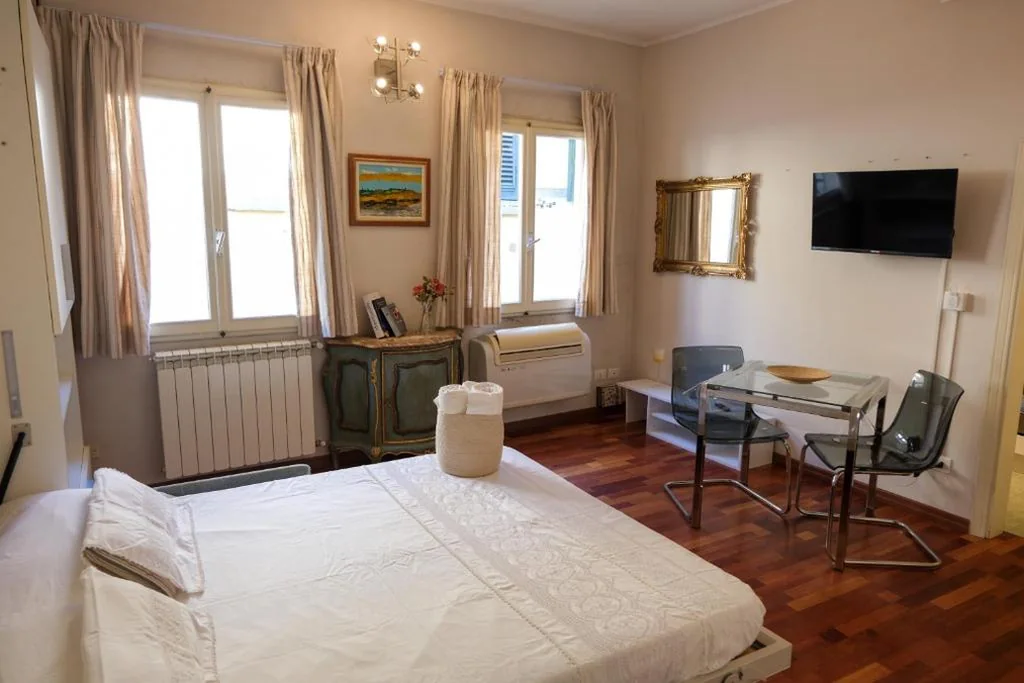 One-Bedroom House — Ludo’s Home