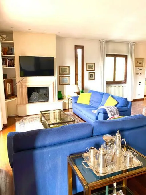 Two-Bedroom House — Casa Ila
