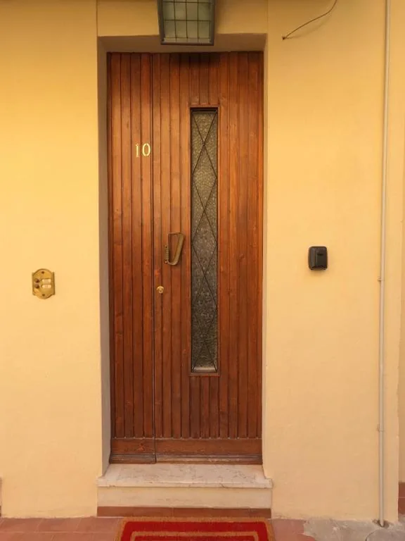 Two-Bedroom House — Felix Apartment