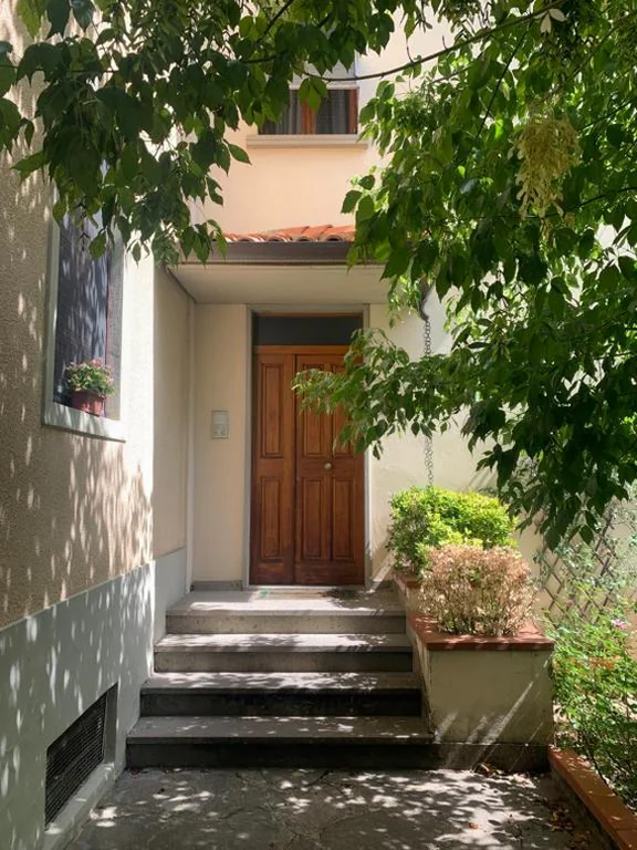 Two-Bedroom House — Home53