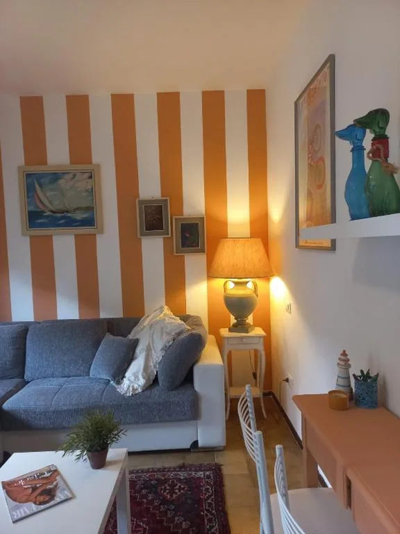 Two-Bedroom House — Verahouse