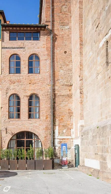 Casa con 3 Camere da Letto — Casa del Campanaro centro storico di Lucca dentro le mura, no bells ringing