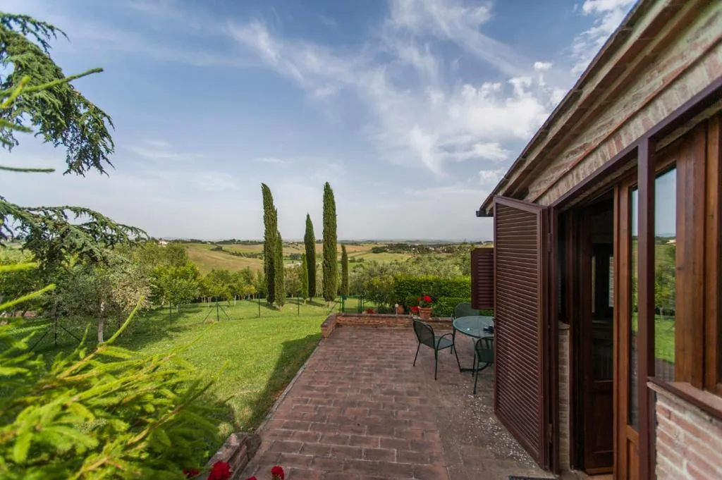 Three-Bedroom House — Podere Piazza Siena