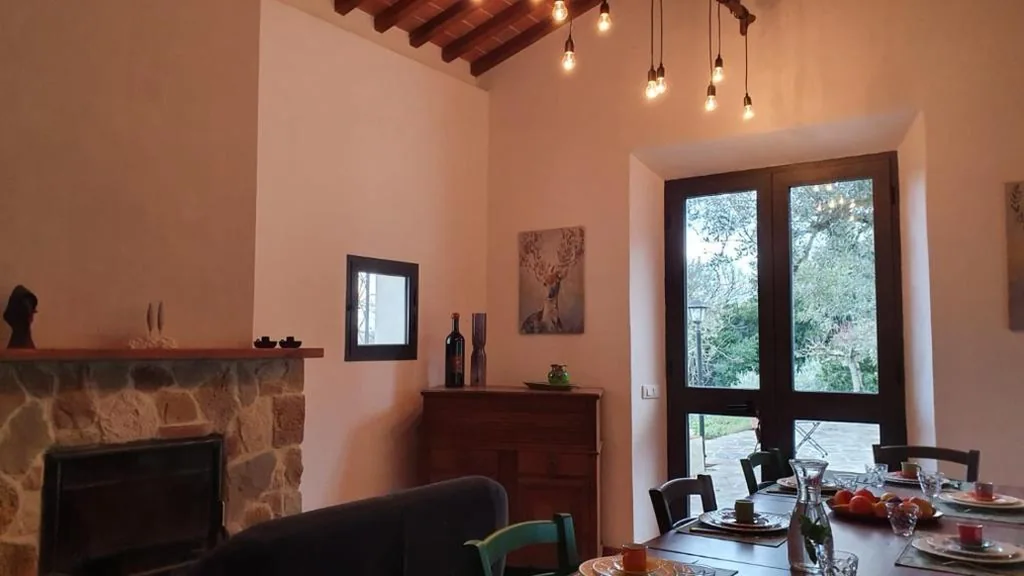 Four-Bedroom House — Casa Vista della Roccia