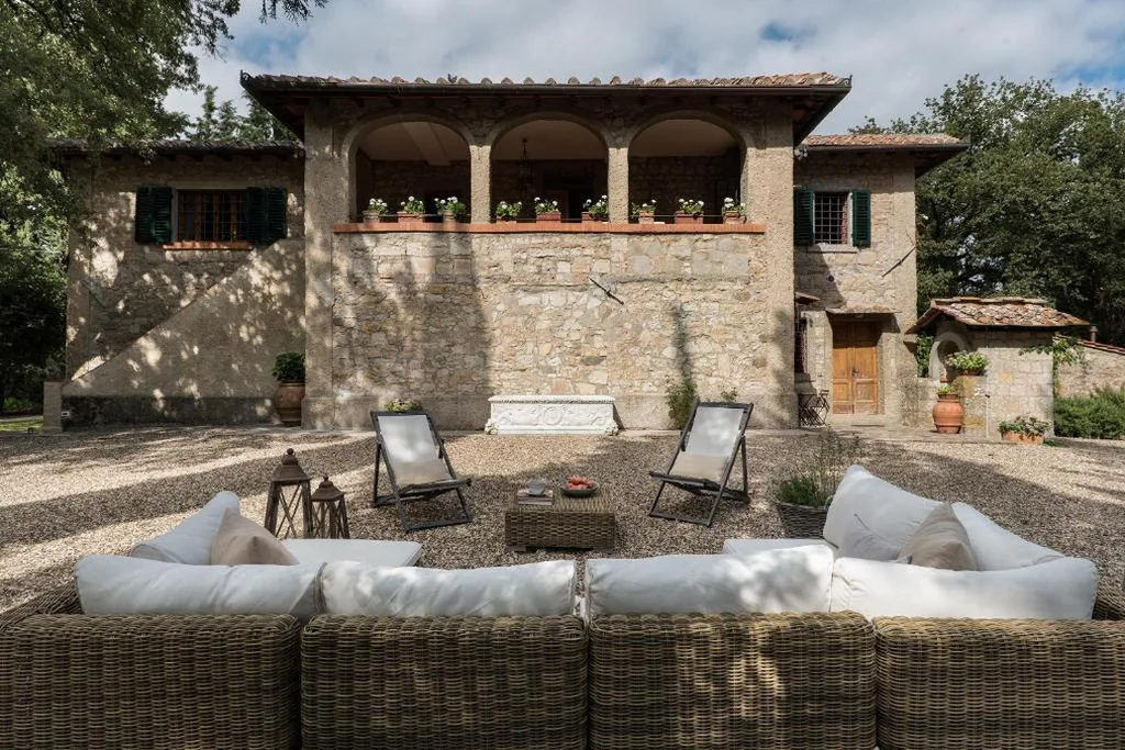 Four-Bedroom House — Il Villino Farmhouse
