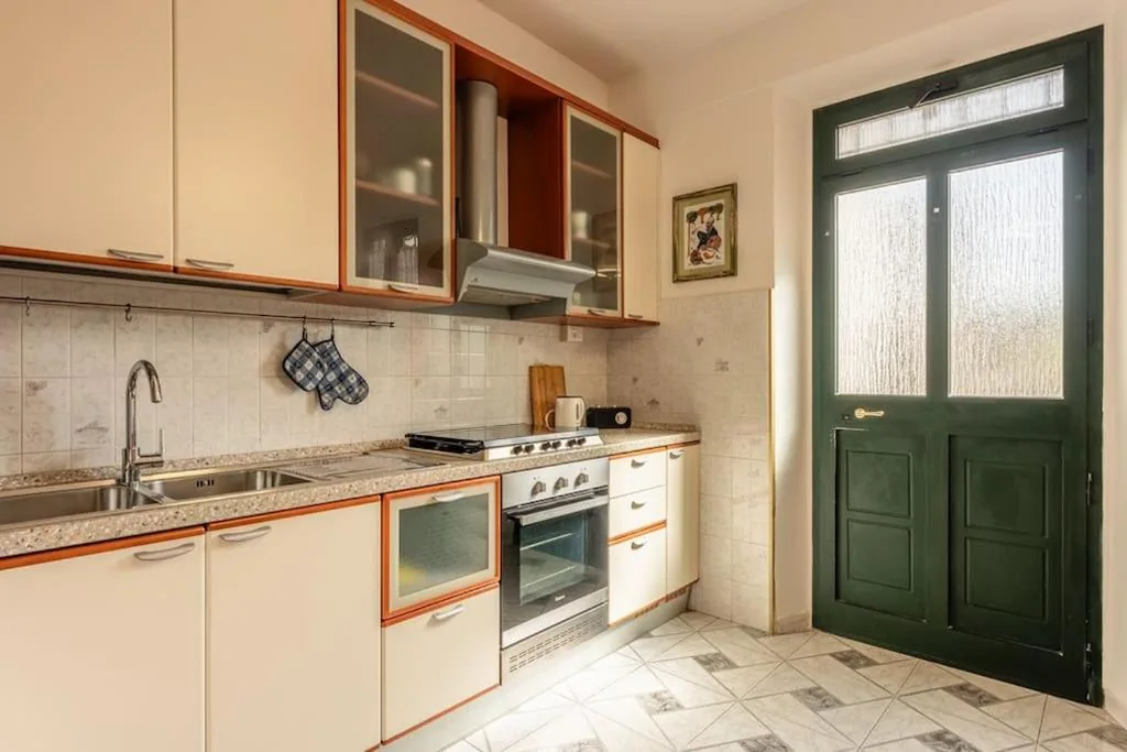 Casa Luana San Concordio – Affitti Brevi Italia — foto 3