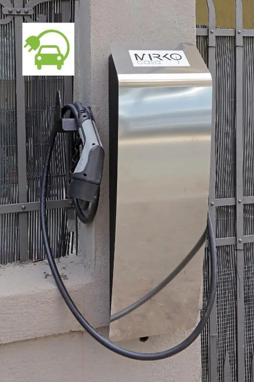 Casa Mirko – B & B con stazione ricarica auto elettriche parcheggio privato auto moto biciclette — foto 6