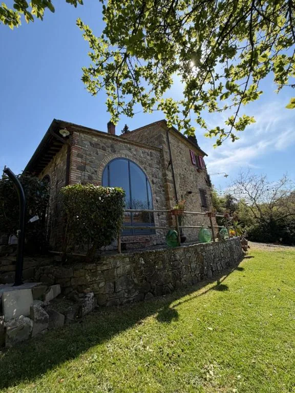 Casa nel bosco il Grottone