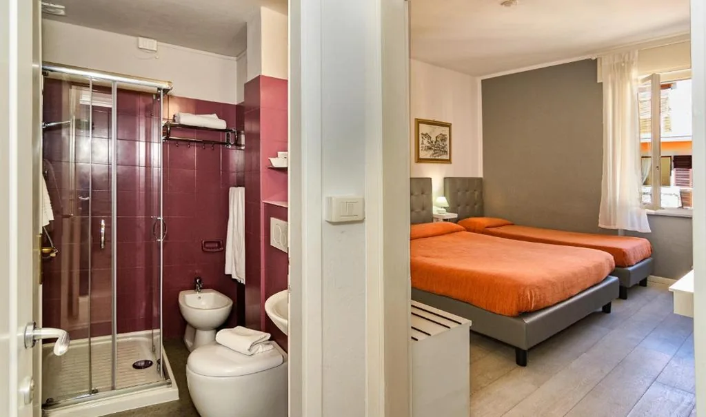 City Hotel — foto 6
