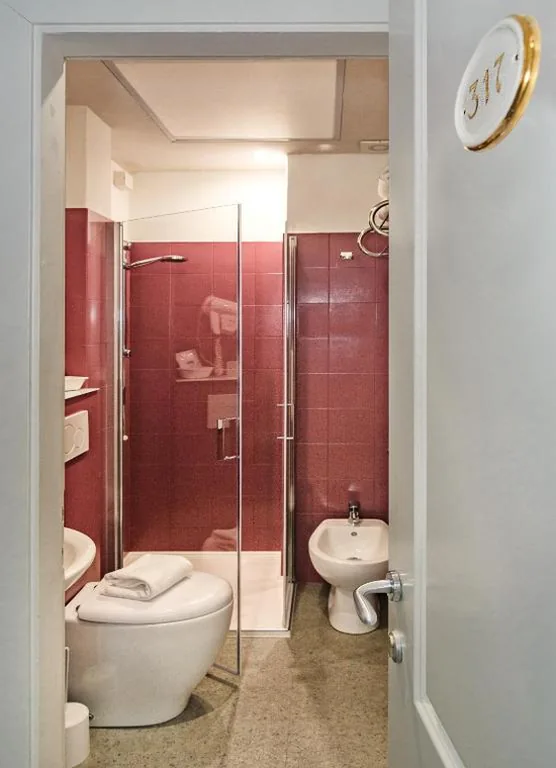 City Hotel — foto 7