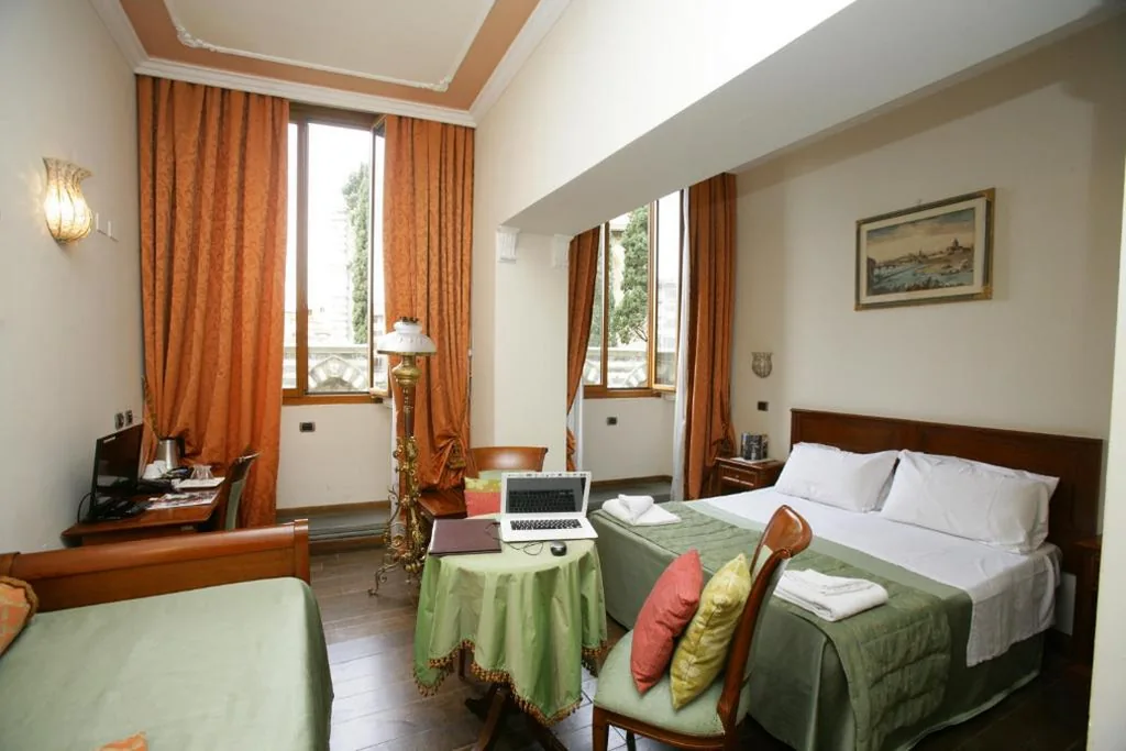Domus Florentiae Hotel