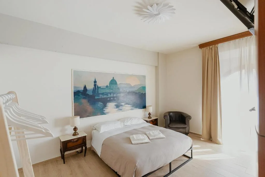 Duomo – Camere matrimoniali con bagno privato — foto 4