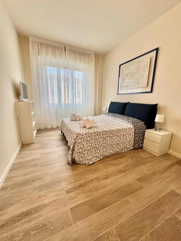 F&F Rooms