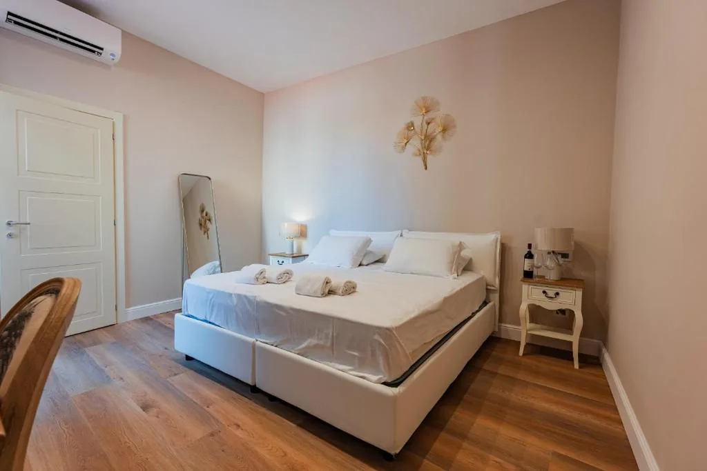 Florence Dome Rooms