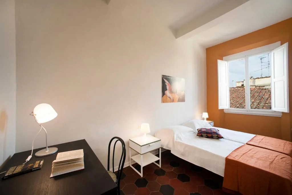Florence Oasis