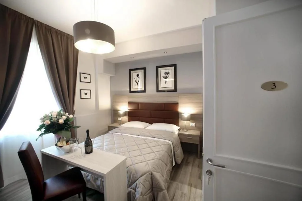 FLORENCE ROOMS67