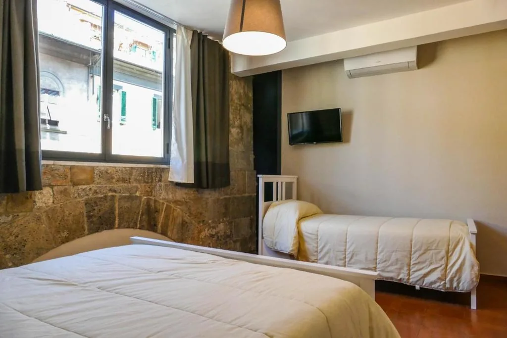 Gialel Pisa Guest House