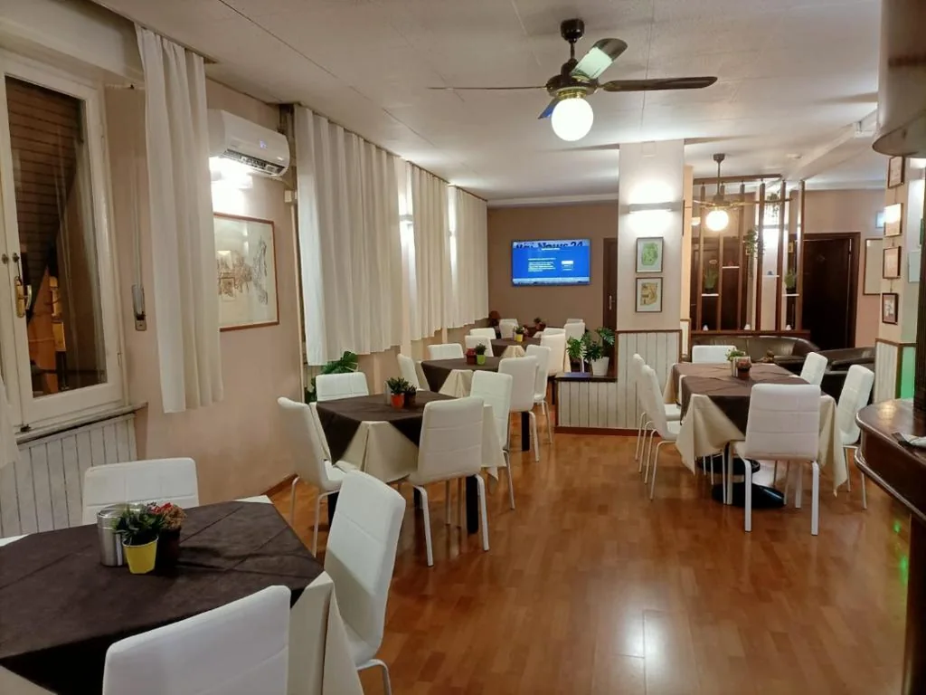 Giappone Inn Parking Hotel — foto 4