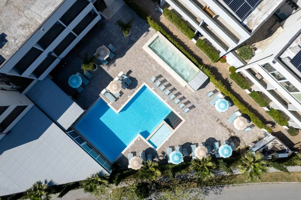 Golden Hotel — foto 4