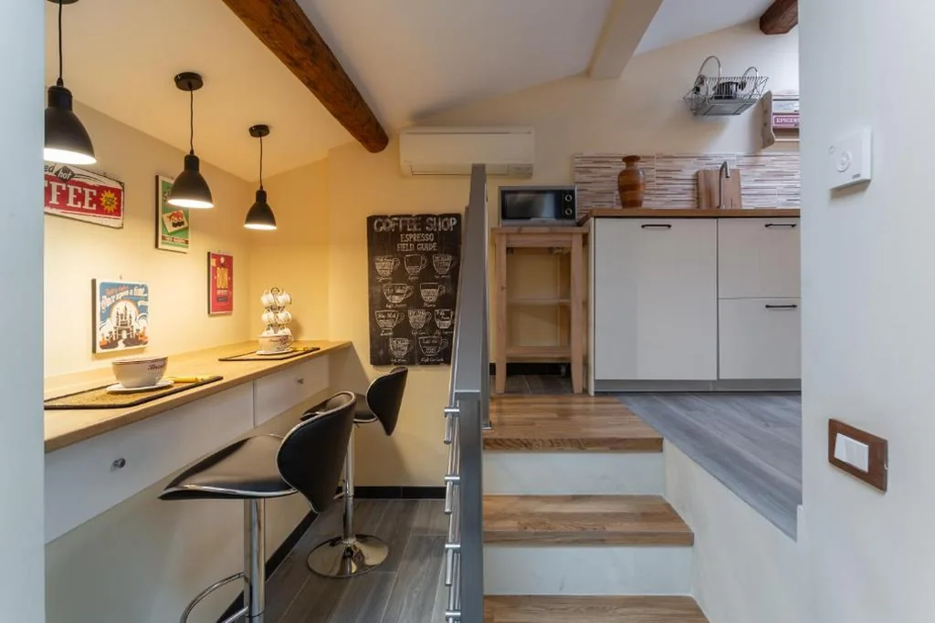 GuestHost – Le stanze di Carla! Con cucina e bagno privato — foto 4
