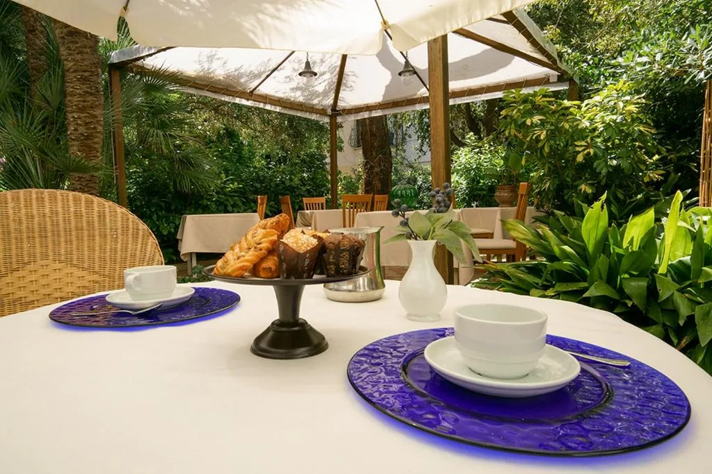 Hotel Ausonia — foto 4