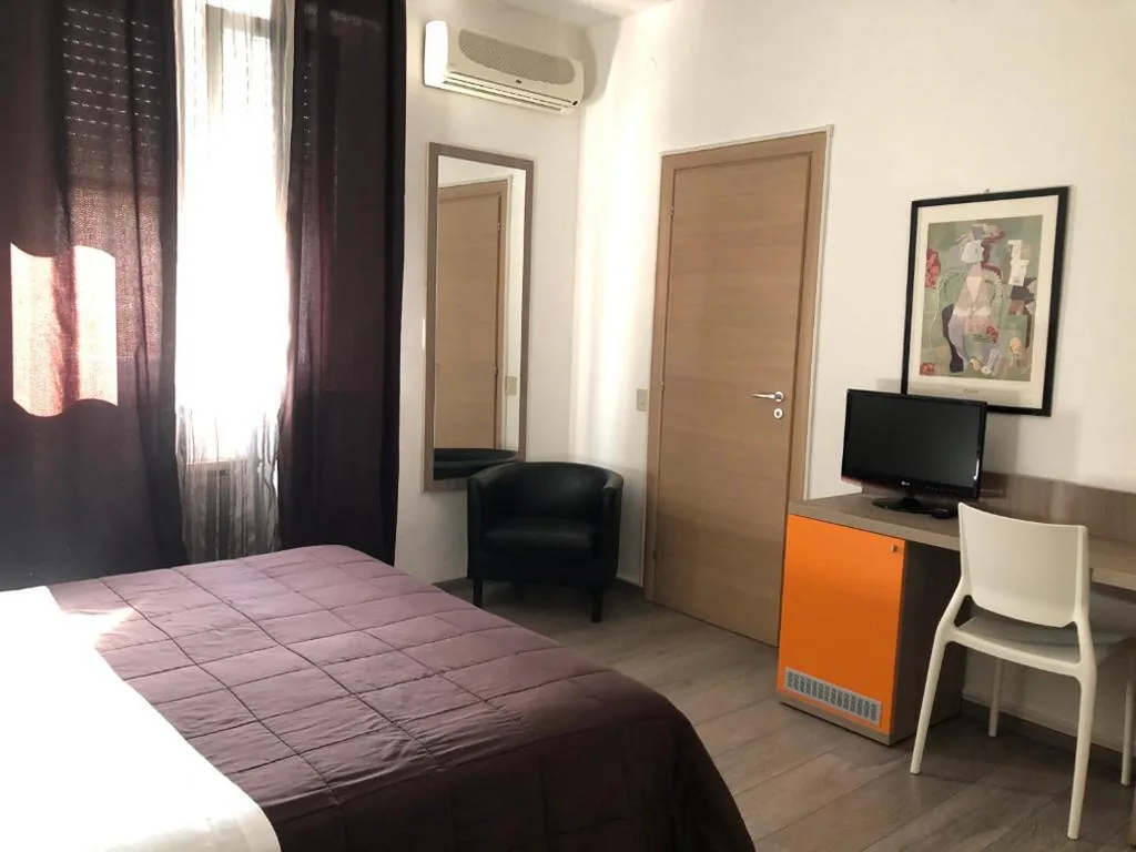 Hotel Capitol — foto 4