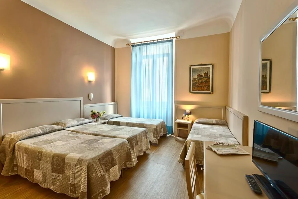 Hotel Eden