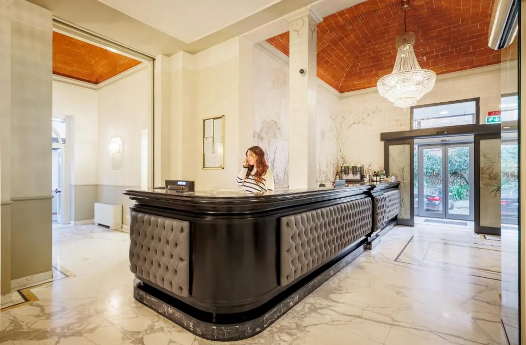 Hotel Embassy — foto 5