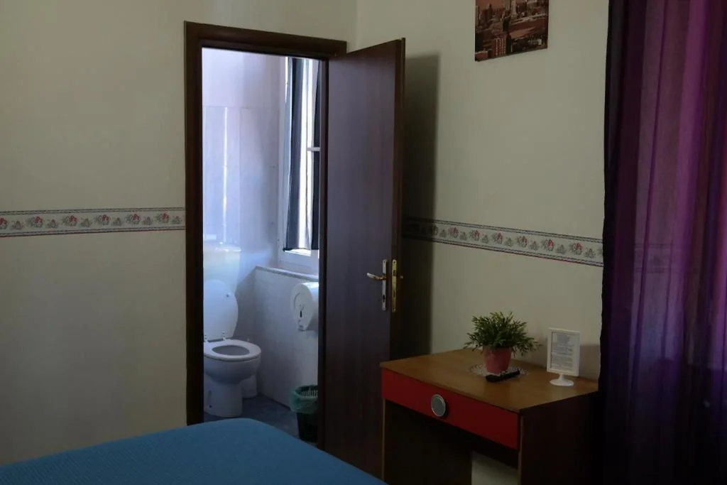 Hotel Houston Livorno – Struttura Esclusivamente Turistica – Not for Business or Workers — foto 3