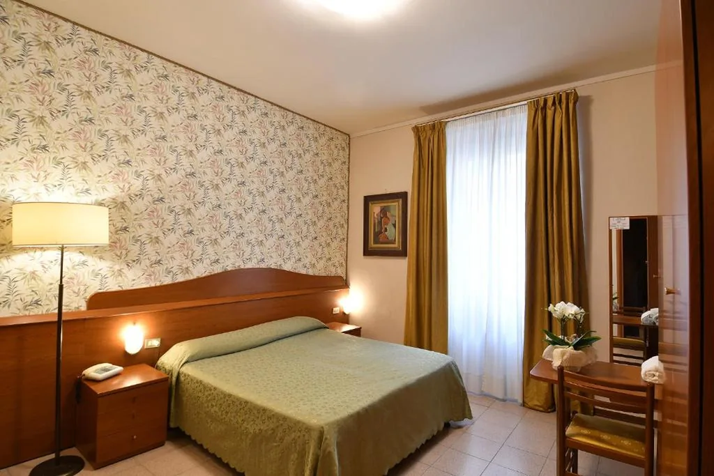 Hotel Innocenti — foto 8
