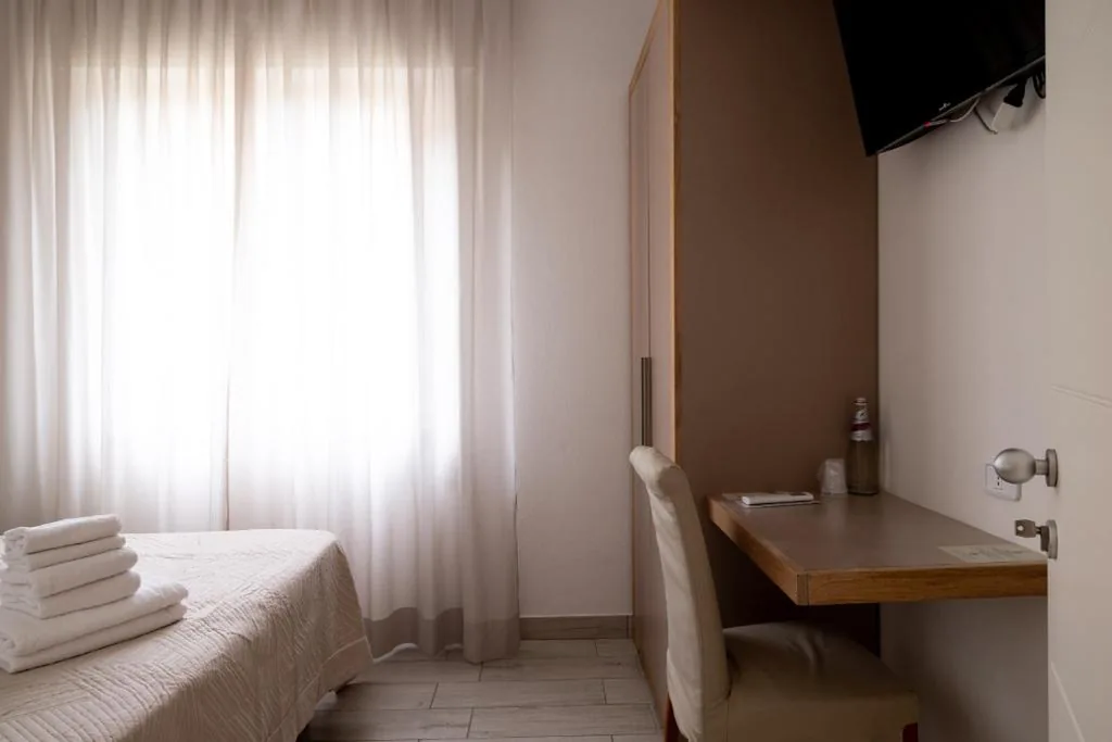 Hotel Mirella — foto 8