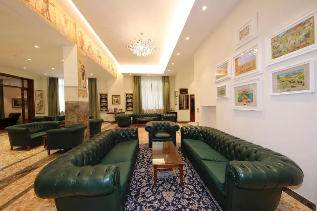 Hotel Moderno