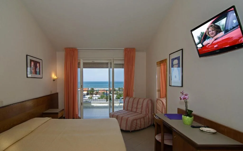 Hotel Montecarlo — foto 5