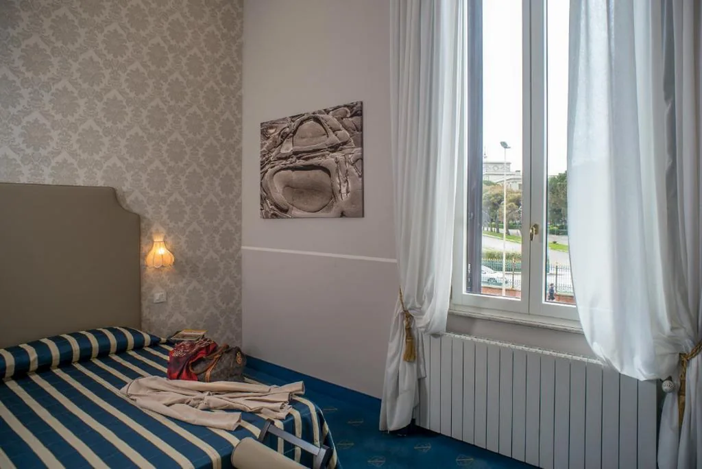 Hotel Navy