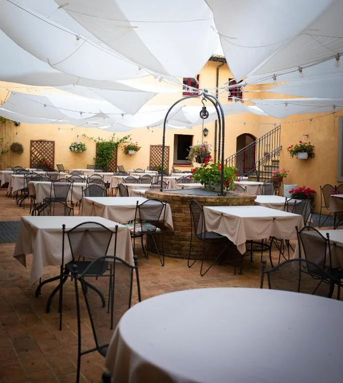 Hotel & Restaurant Casolare Le Terre Rosse — foto 6