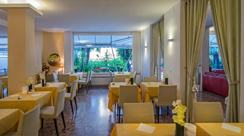 Hotel Scandinavia — foto 4