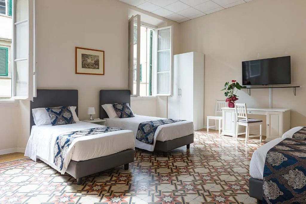 Hotel St. James