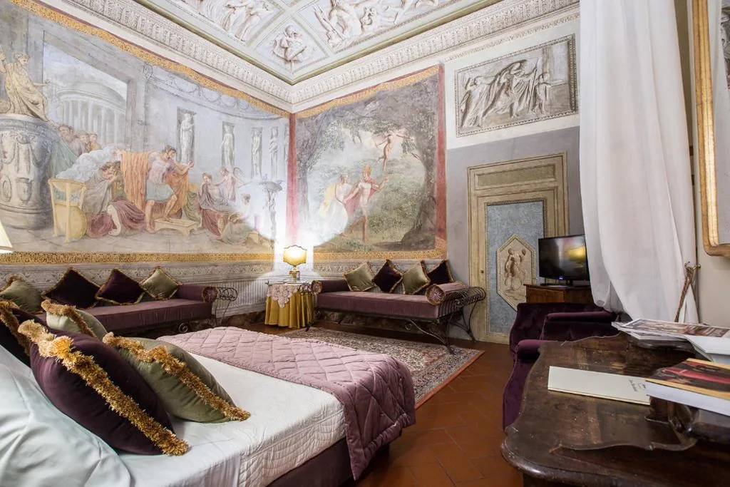 Junior Suite (2 Adults) — Hotel Burchianti