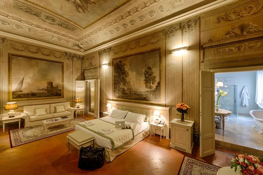 Junior Suite (4 Adults) — Palazzo Guicciardini